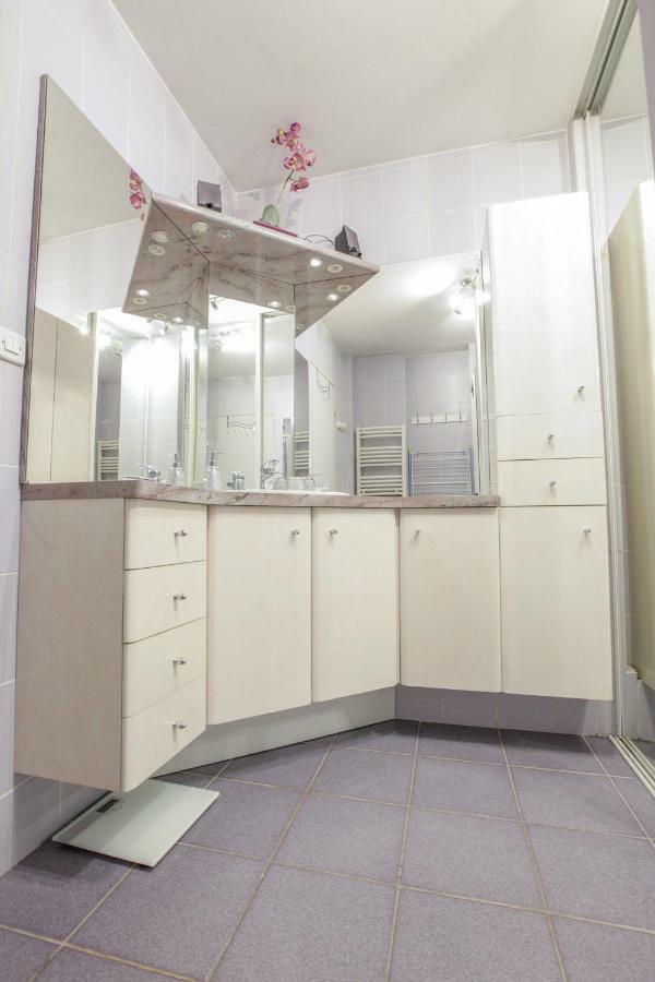 Le Celestay Apartment *